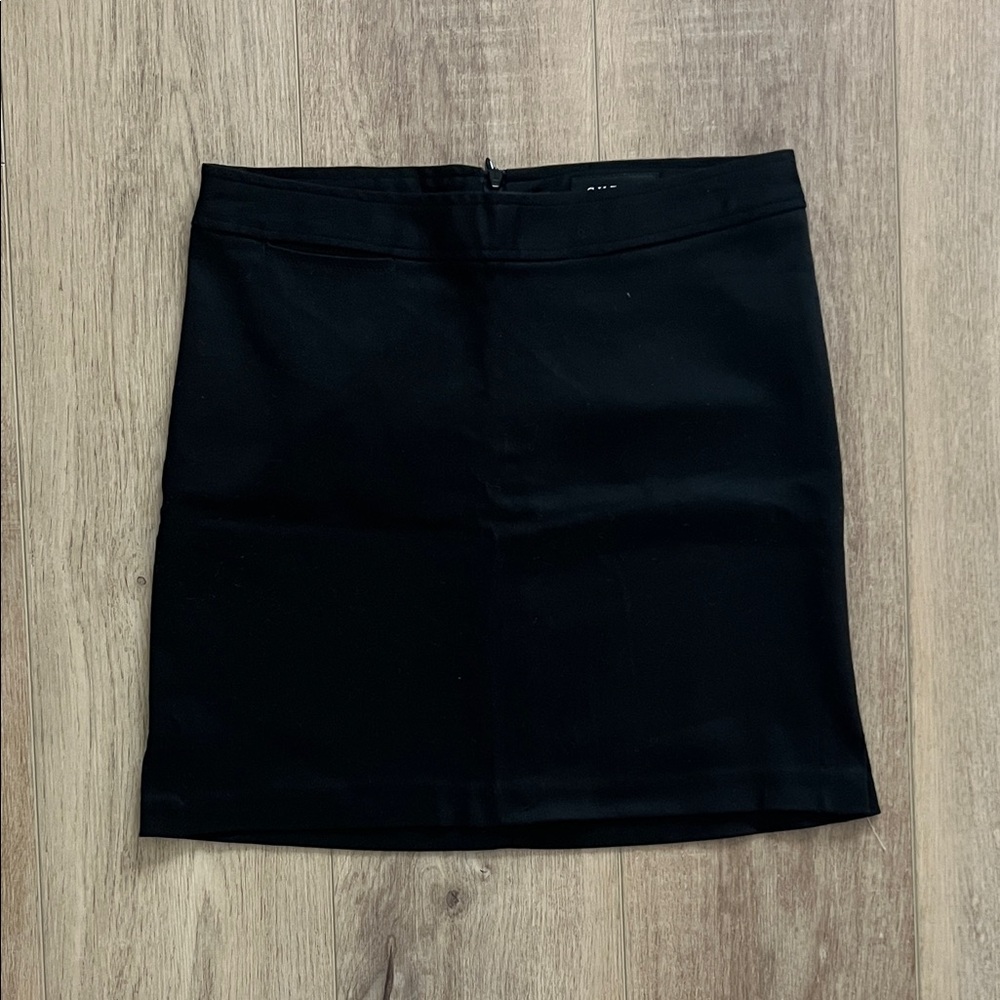 Guess Black Mini Skirt
